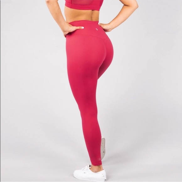 BuffBunny Rosa Leggings Pink - Picture 2 of 10